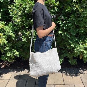 Elegant White Woven Shoulder Bag